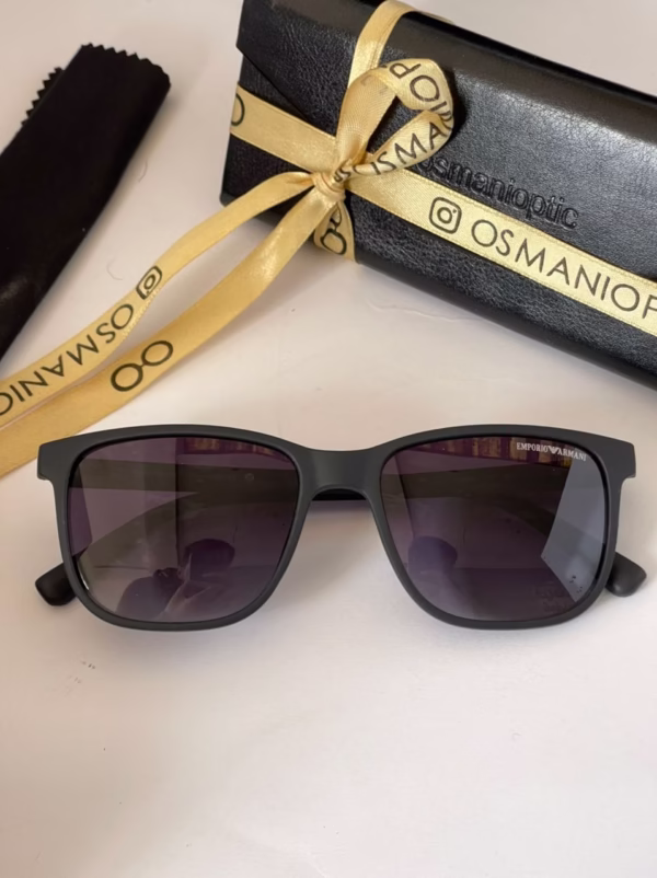 خرید قیمت عینک آفتابی اسپرت امپریوآرمانی مدل EMPORIO ARMANI EA4124 عثمانی اپتیک