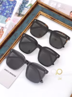 خرید قیمت عینک آفتابی اسپرت جنتل مانستر مدل GENTLE MONSTER FRIDA عثمانی اپتیک