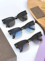 خرید قیمت عینک آفتابی زنانه تامفورد مدل Tom Ford TF554 Dako عثمانی اپتیک