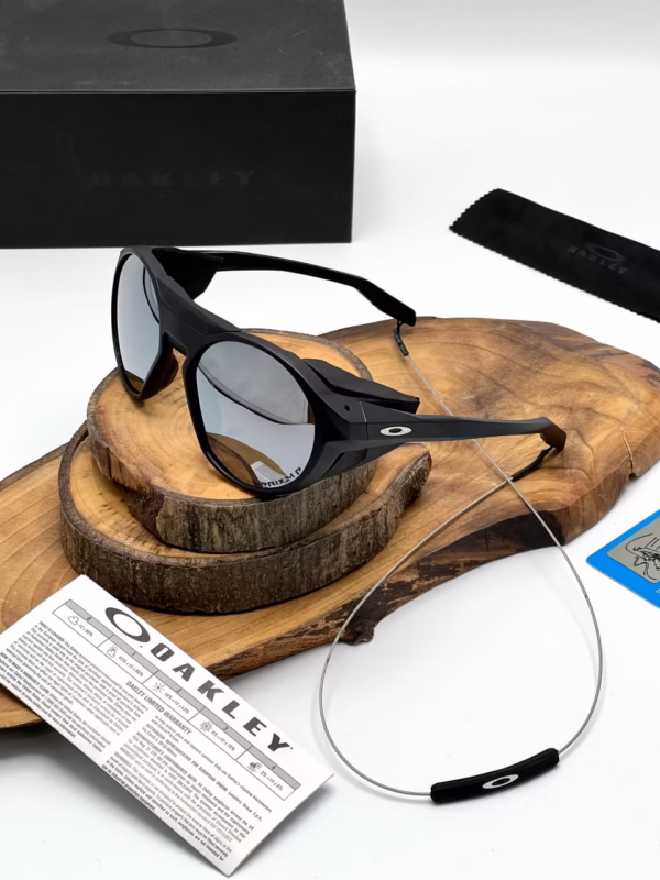 خرید قیمت عینک ورزشی اسپرت اوکلی مدل OAKLEY OO9440 عثمانی اپتیک