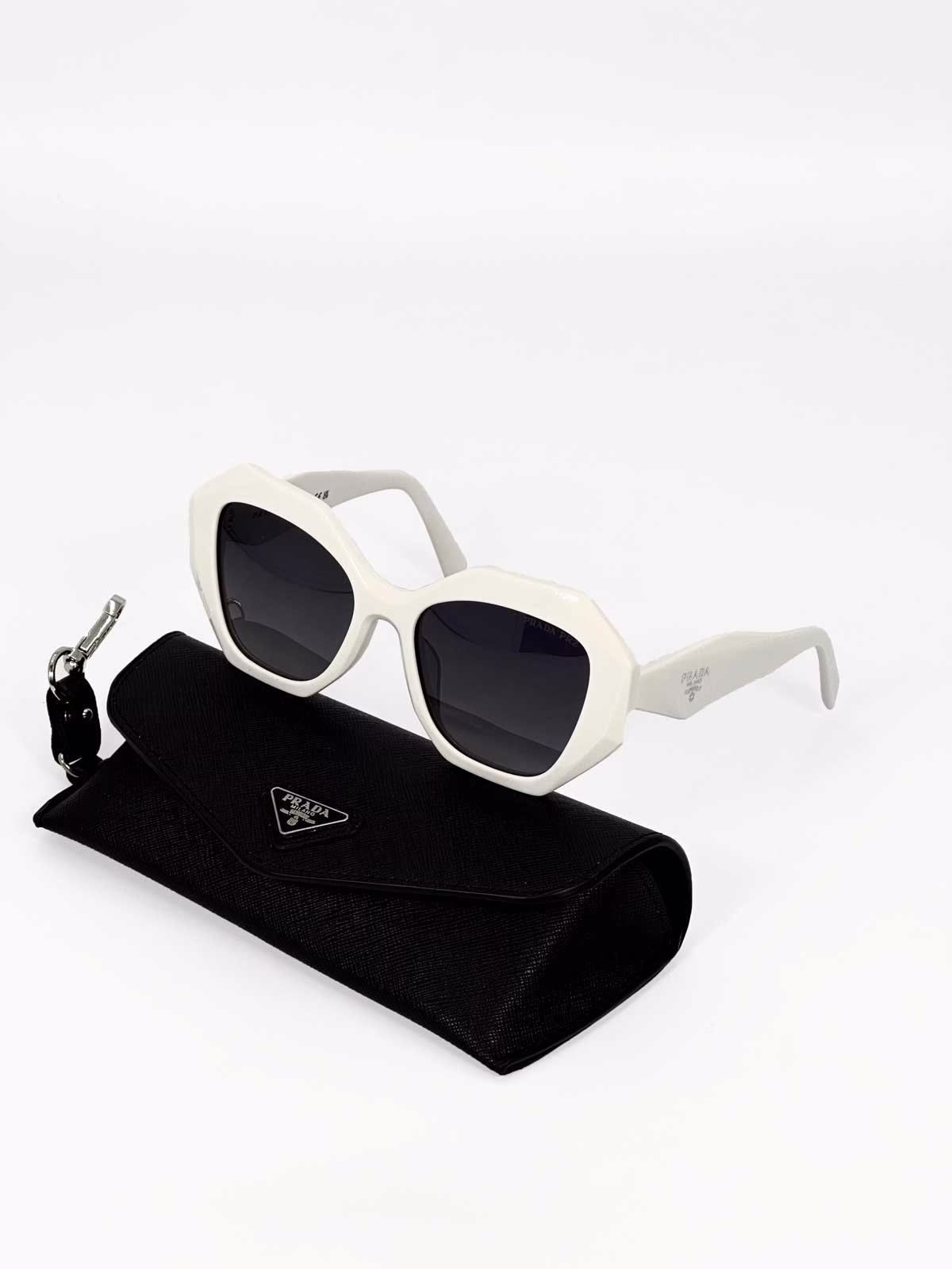 خرید قیمت عینک آفتابی زنانه پرادا مدل PRADA SPR16-WF عثمانی اپتیک