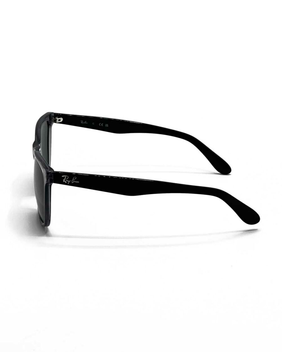 عینک آفتابی برند ریبن مدل 4412i رنگ مشکی زاویه نیم‌رخ از بغل