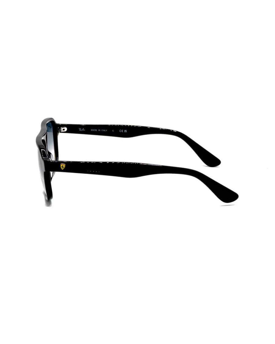 عینک آفتابی برند ریبن مدل فراری 4414 رنگ مشکی زاویه نیم‌رخ از بغل