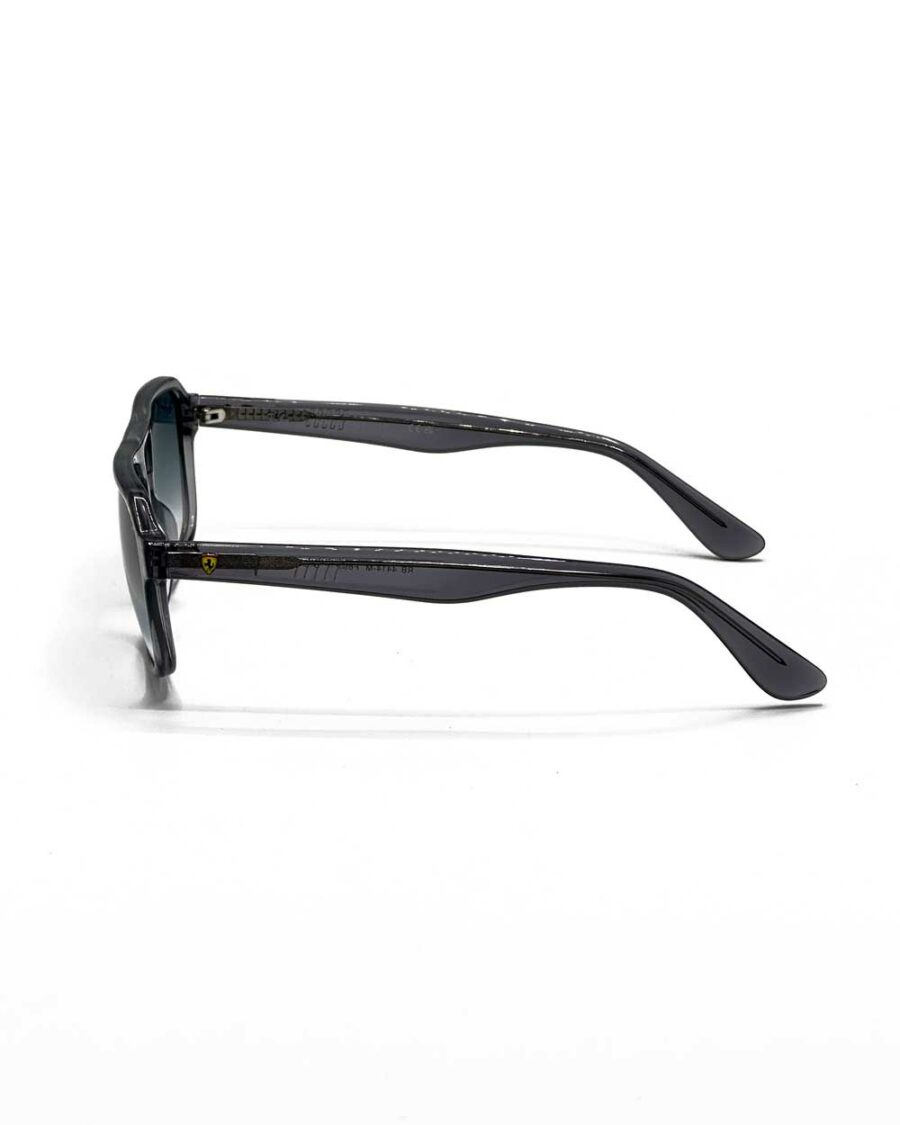 عینک آفتابی برند ریبن مدل فراری 4414 رنگ فریم طوسی زاویه نیم‌رخ از بغل