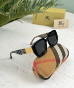 BURBERRY B4391U