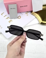 عینک آفتابی زنانه مدل SMU 11ZS-F