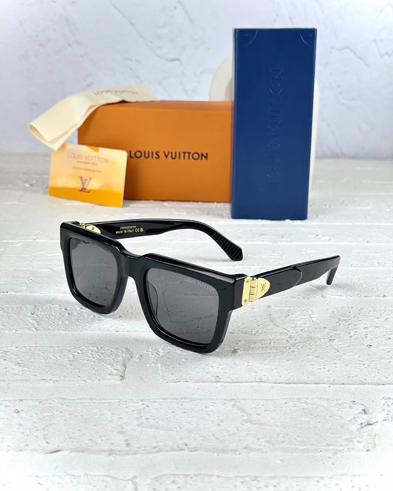 IMG_1219 خرید قیمت عینک آفتابی اسپرت لویس ویتون مدل LOUIS VUITTON LV Z2079 عثمانی اپتیک