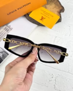خرید قیمت عینک آفتابی زنانه لویس ویتون مدل LOUIS VUITTON Z2130U عثمانی اپتیک