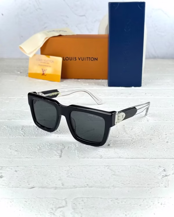 خرید قیمت عینک آفتابی اسپرت لویس ویتون مدل LOUIS VUITTON LV Z2088W عثمانی اپتیک