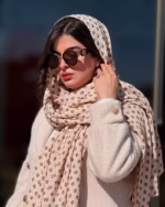 عینک آفتابی زنانه لوئوه مدل LOEWE LW40130U - Image 2