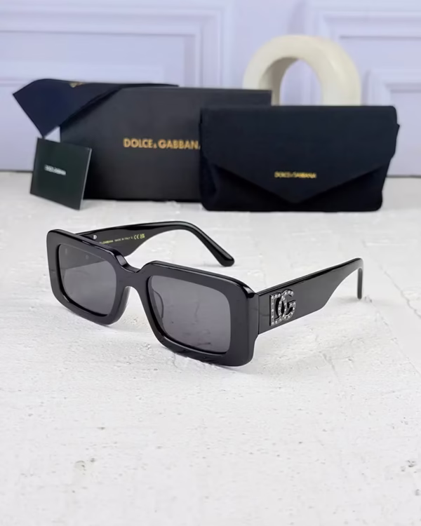 خرید قیمت عینک آفتابی زنانه دولچه گابانا مدل DOLCE&GABBANA DG4457B عثمانی اپتیک