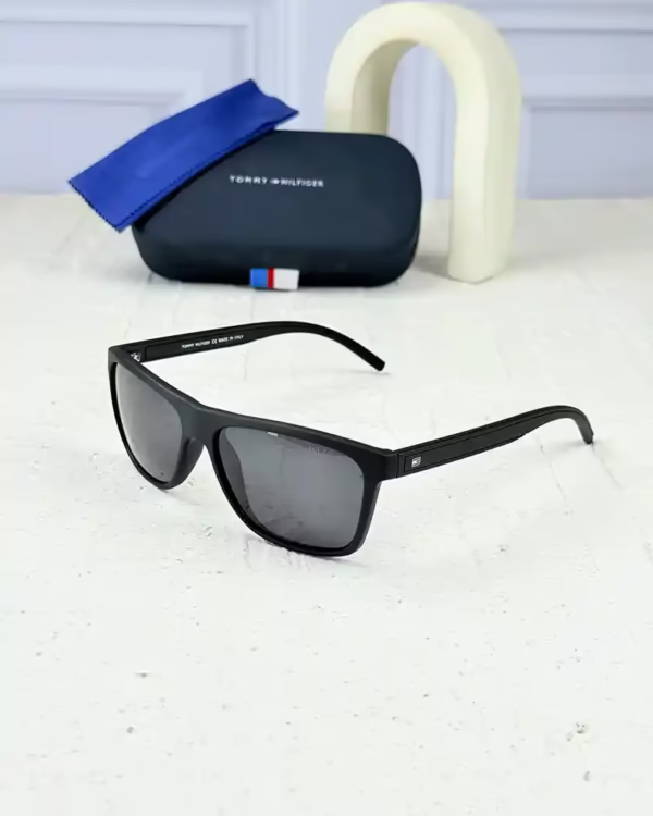 خرید قیمت عینک آفتابی اسپرت تامی هلفيگر مدل TOMMY HILFIGER TH1493-S عثمانی اپتیک