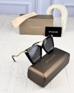 عينک آفتابی زنانه بولگاری مدل BVLGARI BV40002I - Image 3