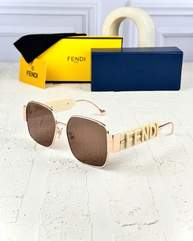 خرید قیمت عينک آفتابی زنانه فندی مدل FENDI FE40109U عثمانی اپتیک