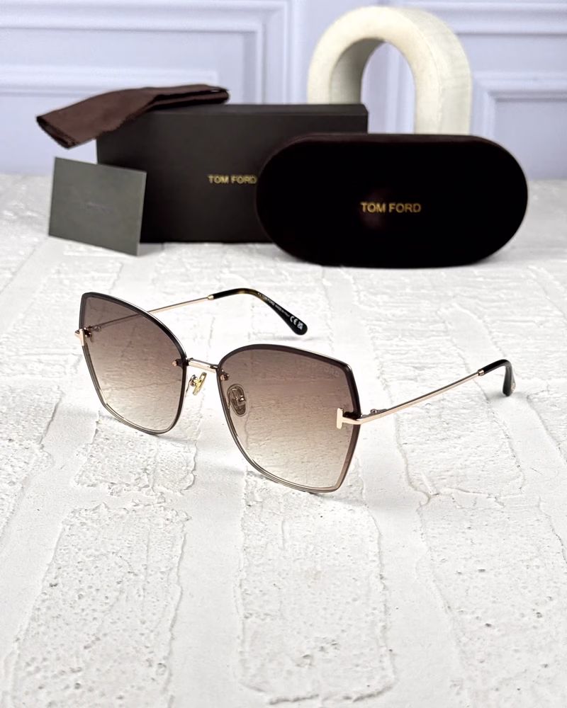 عينك آفتابي زنانه تام فرد مدل TOM FORD TF1107 (7) خرید قیمت عينک آفتابی زنانه تامفورد مدل Tom Ford TF1107 عثمانی اپتیک
